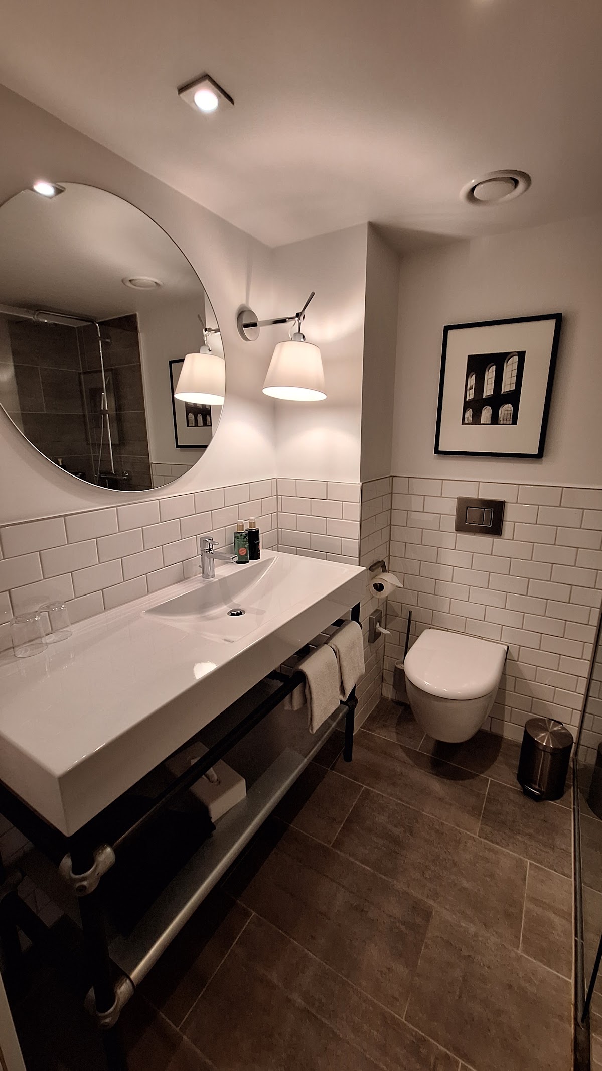 Gastwerk Hotel Hamburg, dog-friendly hotel, photo 3