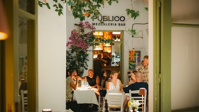 Pūblico Restaurant & Mezcaleria