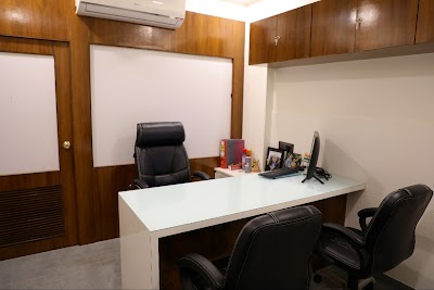 Lady Care Women's Hospital & Child Care - Image 2