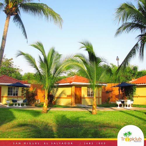 Tropiclub Playa El Cuco