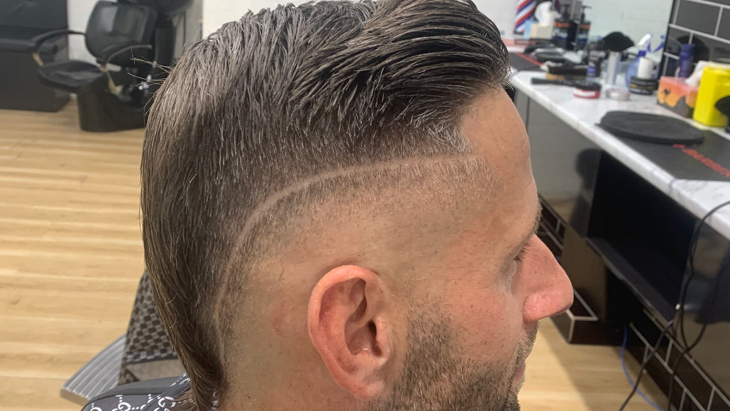 Karon Barber Shop photo 1