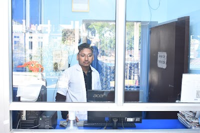 Parash poly Clinic - Image 2