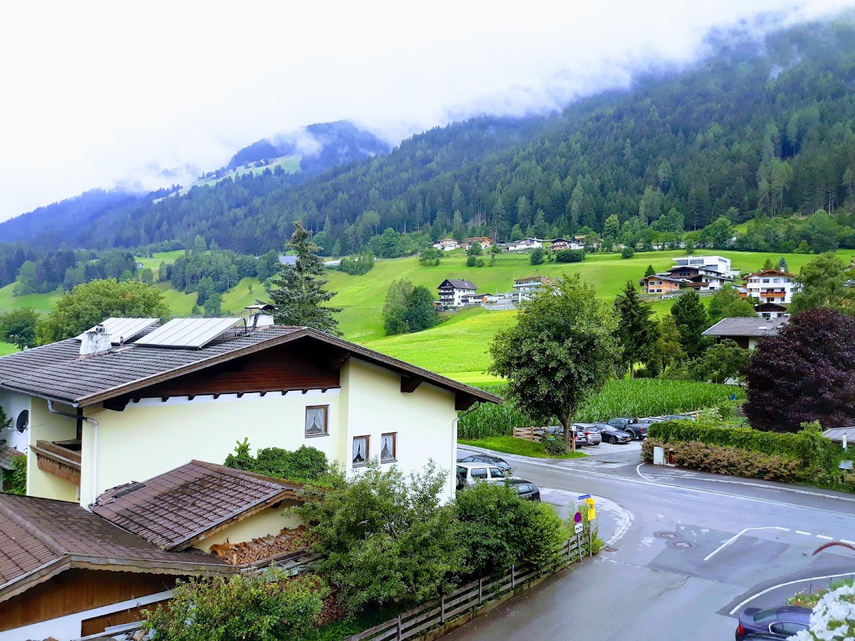 Hotel Tirolerhof, dog-friendly hotel in Innsbruck