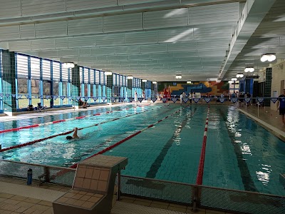 Schwimmhalle Am Südring