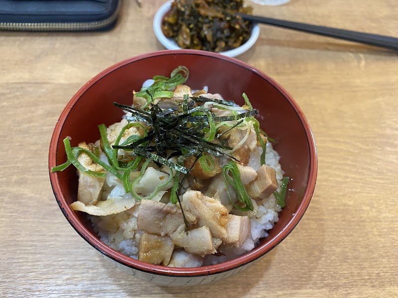 とんこつラーメン 鷹多花 写真4