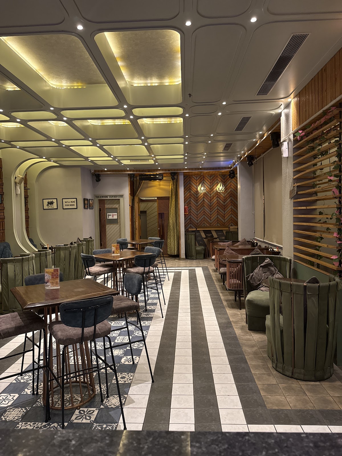 Brewlicious Rooftop Bar Restaurant in Jaipur in jaipur