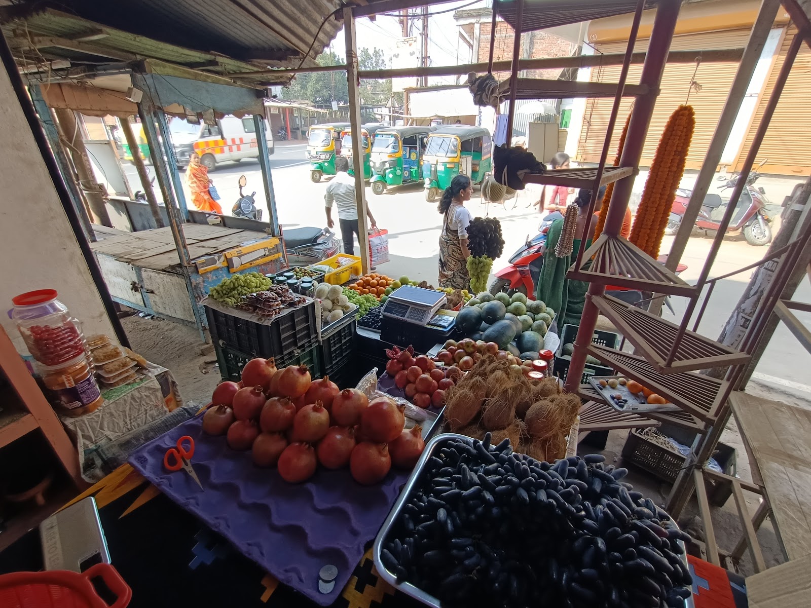 Amtali bazar photo 3