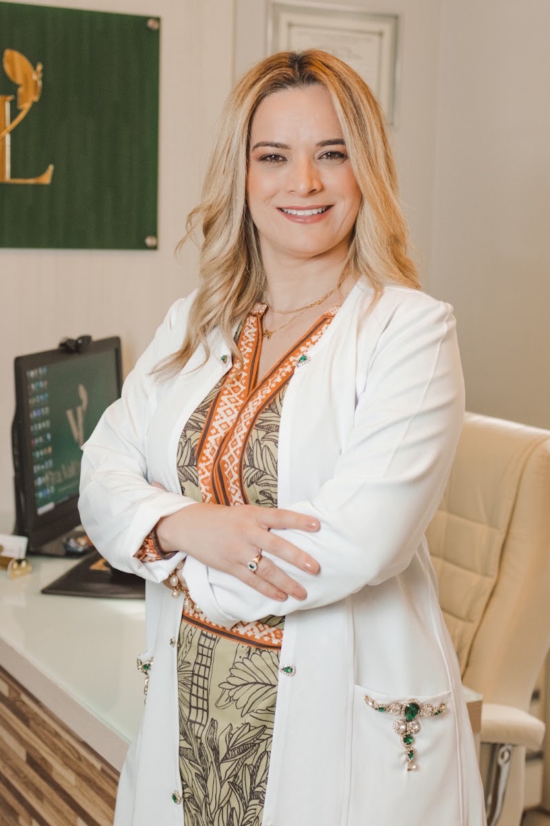 Dra. Valéria Lisboa | Dermatologista em Joinville | Tricologista