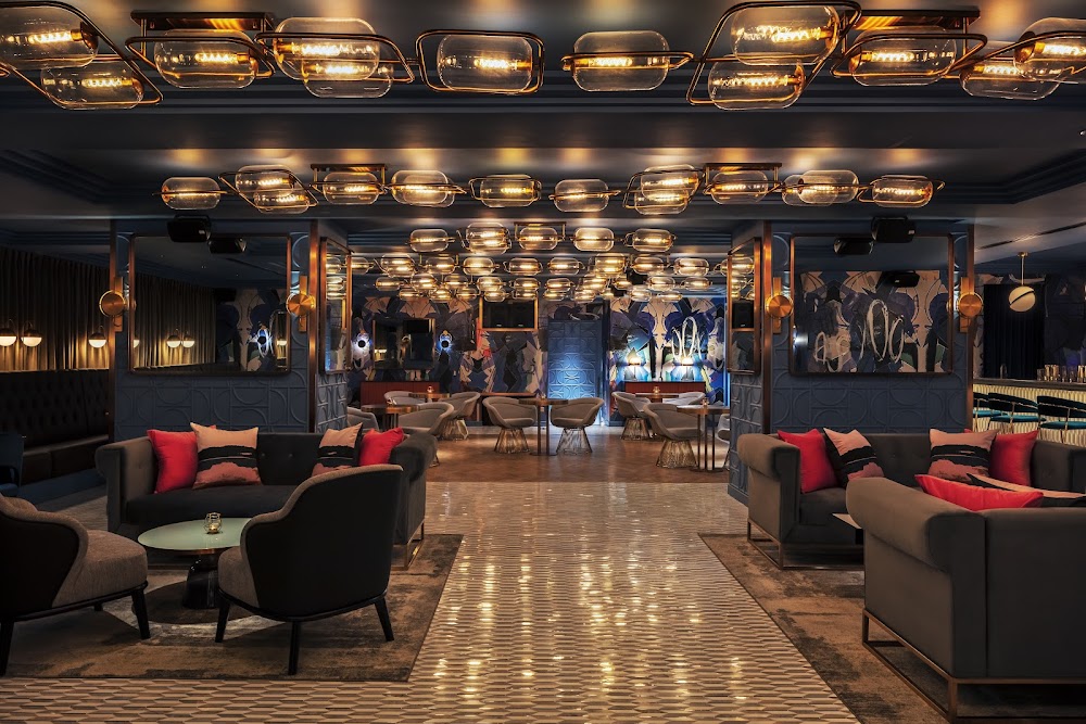Club 5 fotoğraf 1