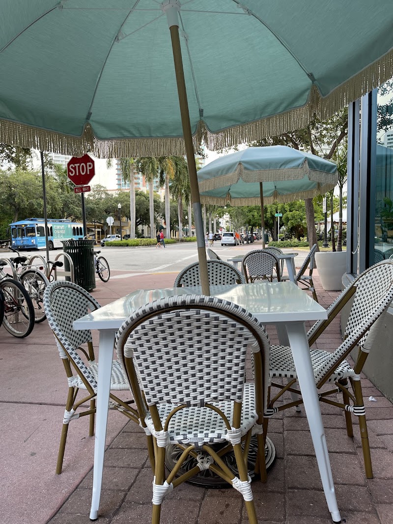 Pura Vida Miami photo 1