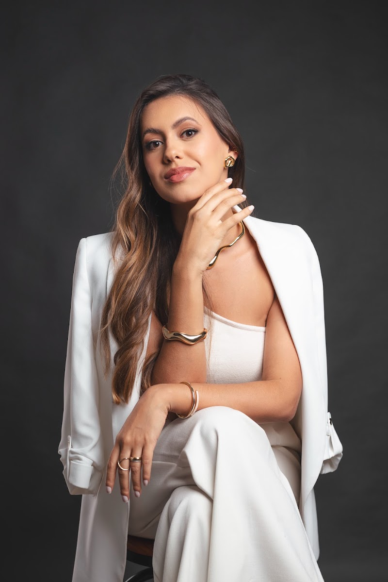 Dra. Jéssica Soares | Lentes de Contato Dental em Sorocaba - SP