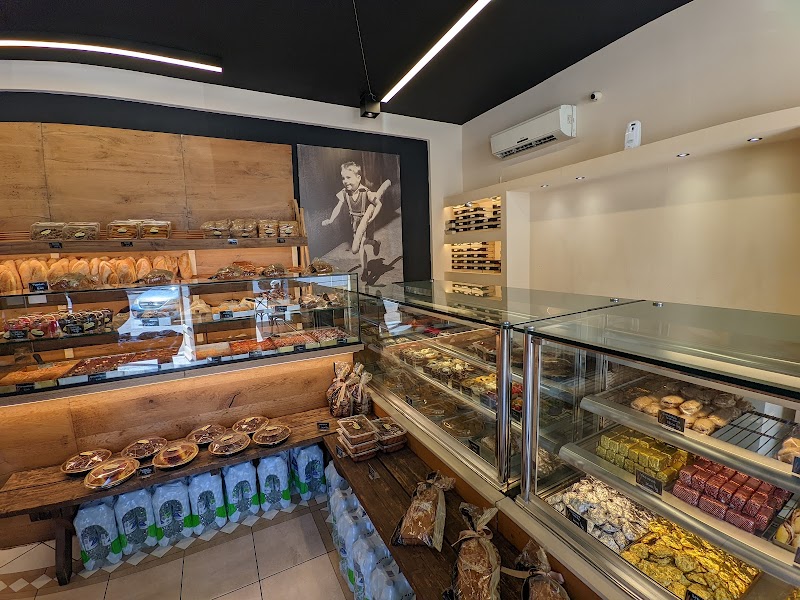 Artisti Προζύμι