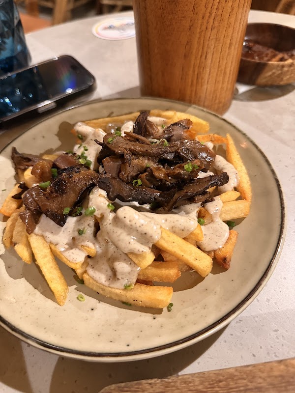 Big Belly Burger Bar BGC