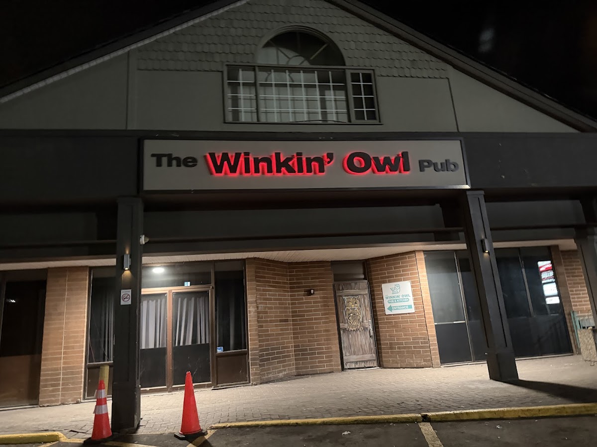 The Winkin' Owl Pub & Kitchen