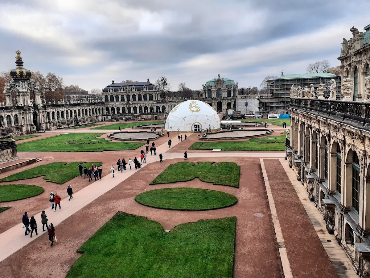 Hotel Elbflorenz Dresden, dog-friendly hotel in Dresden