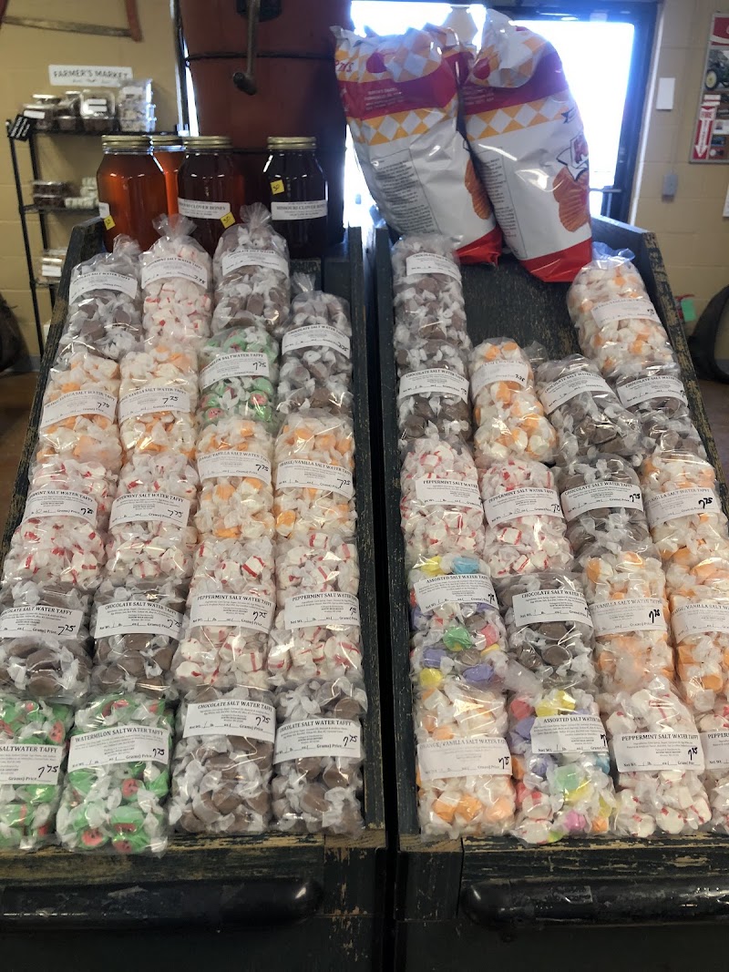 Monte Burgess Farms,Farm store and Country Cafe photo 4