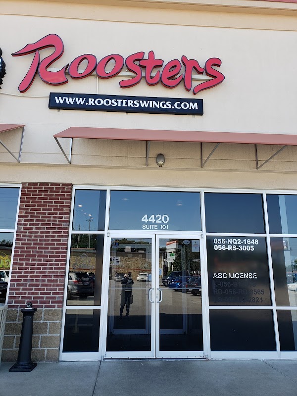 ROOSTERS exterior