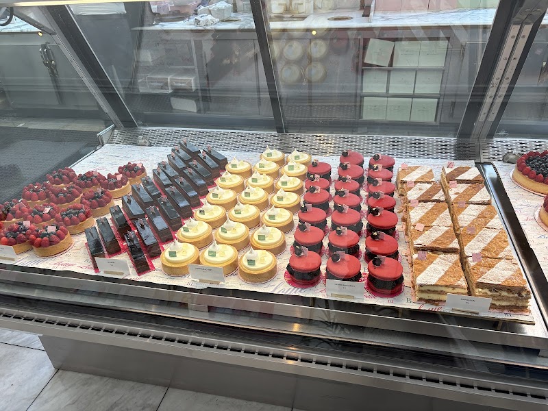 Bottega Louie photo 4