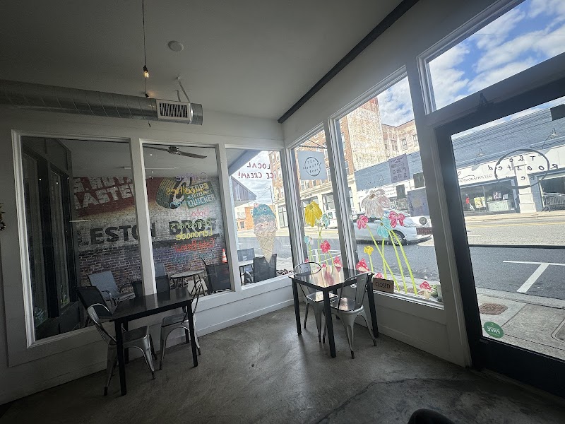 The Roasted Bean photo 3