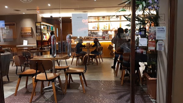 The Coffee Bean & Tea Leaf - Photo 1