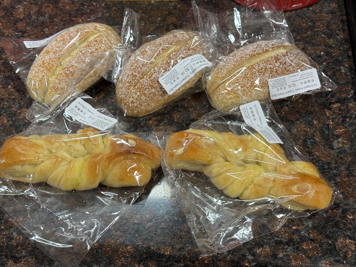 Qi Dragon Bakery: Google Places image 2