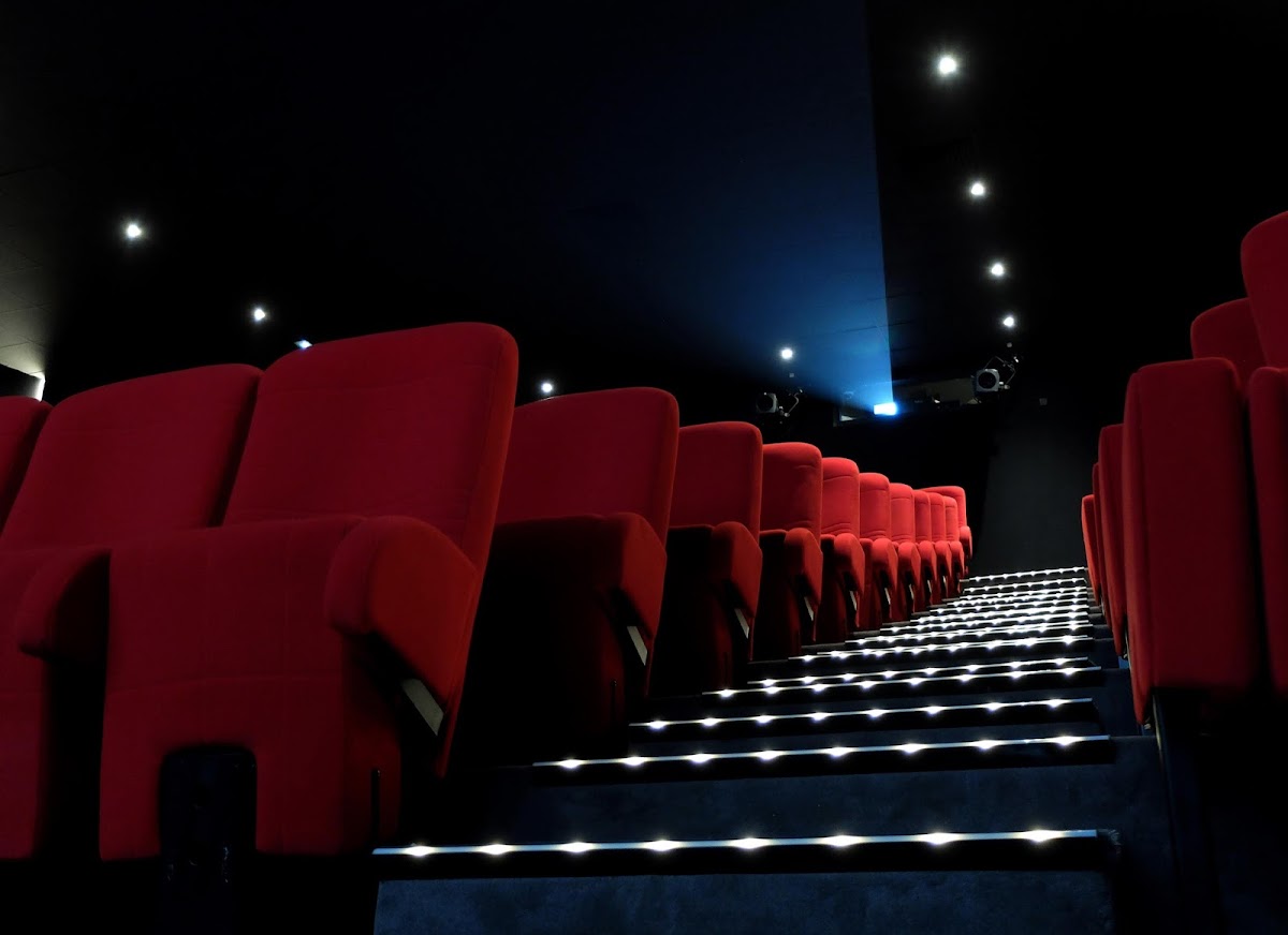 mk2 Bastille (côté Fg St Antoine), vue extérieure