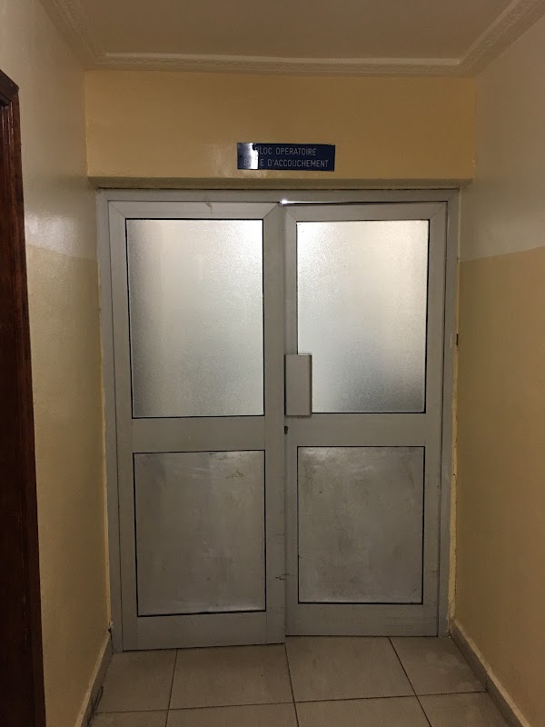 Polyclinique du Rond Point Maétur Bonamoussadi - Photo 9