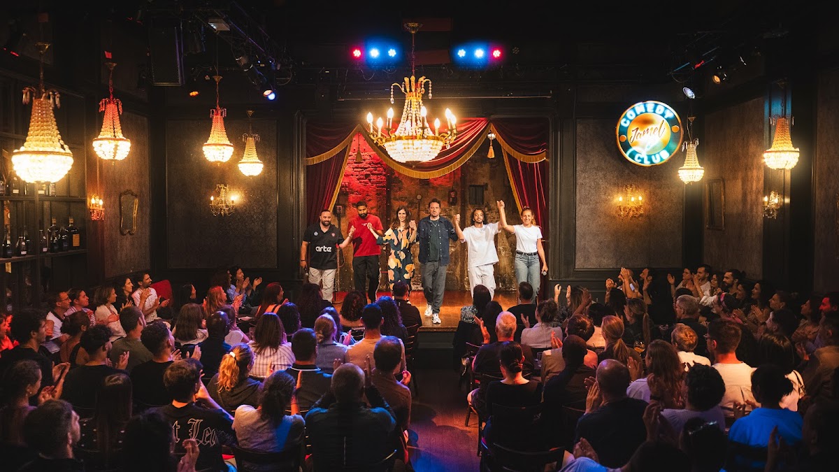 Jamel Comedy Club, vue extérieure