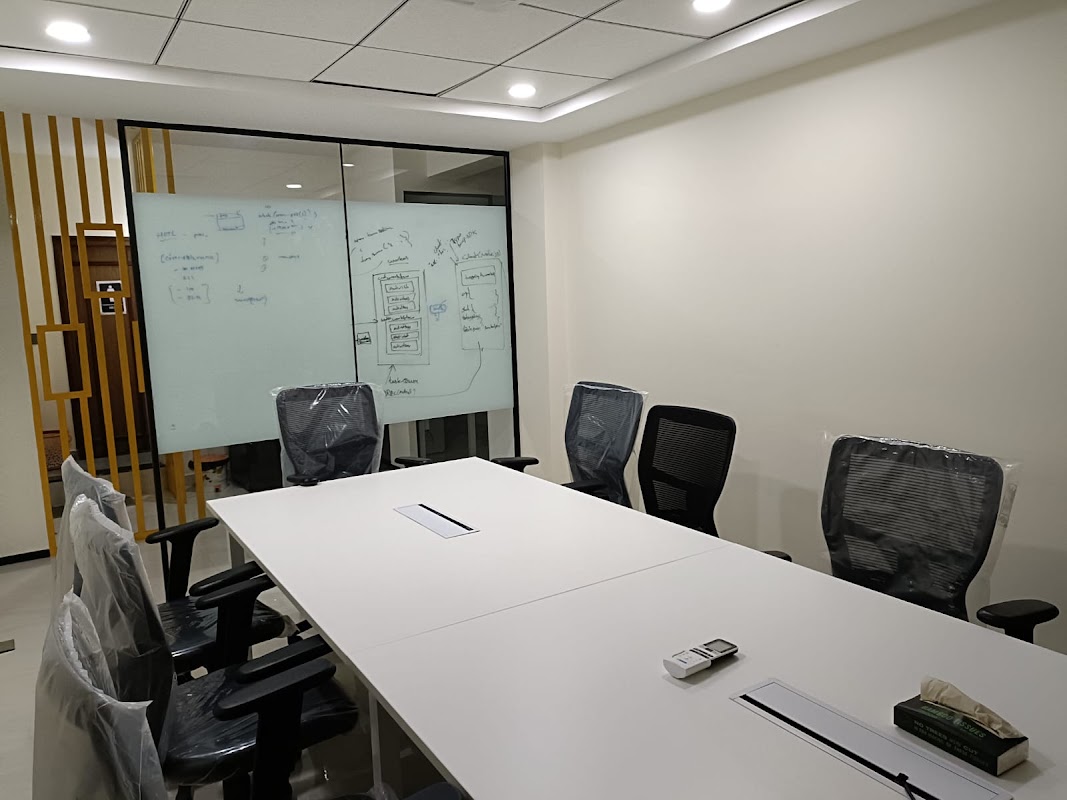 43 Workspace & Events — photo 1
