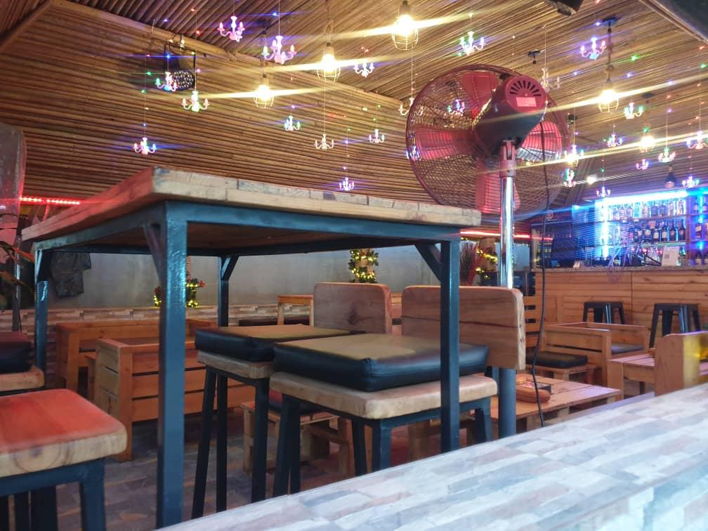 Wow! Bar Lounge Restaurant