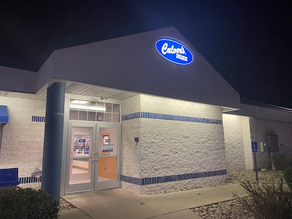 CULVER'S OF LOUISVILLE exterior