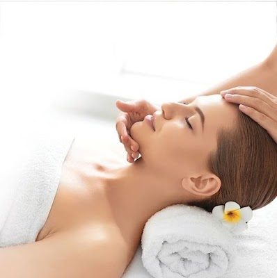 Jenny & Skin Meadowbank