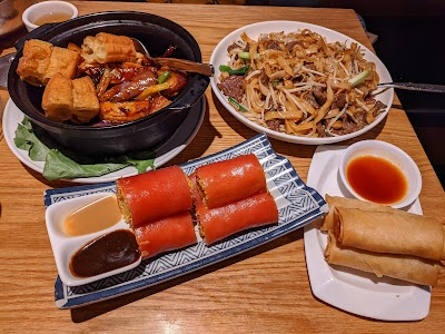 Hong Kong Bistro photo 3