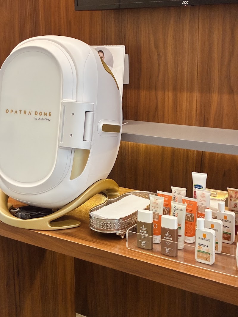 Foto de Dra. Mayra Tosta | Dermatologista