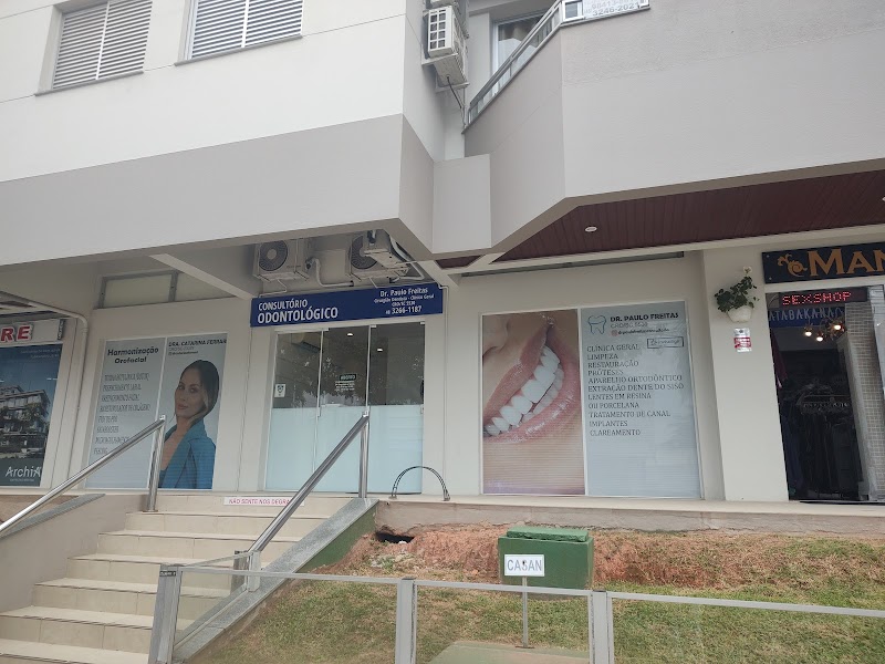 Consultório Odontológico Dr. Paulo Freitas