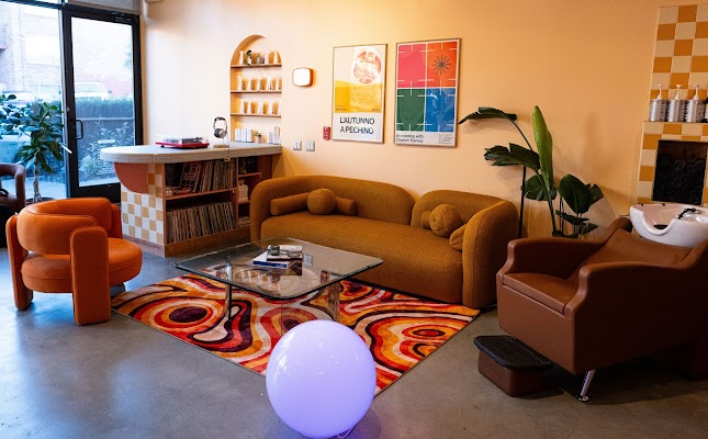 Lady Neptune Hair Salon, Seattle