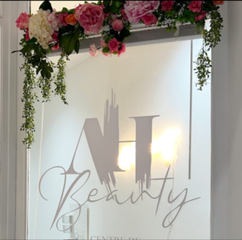 MOUNA EL MEKHARCHEF BENSERGHIN (MALAK & ELMO BEAUTY SALON) — photo 1