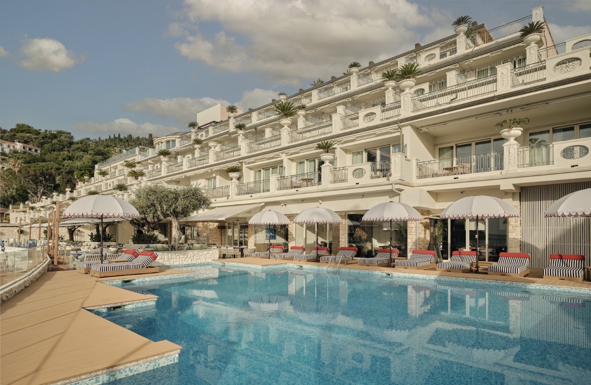 Mazzarò Sea Palace, dog-friendly hotel in Taormina