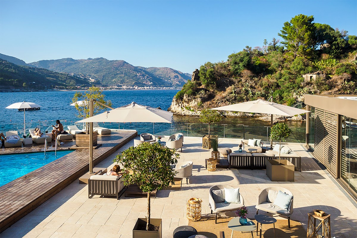 Best dog-friendly hotels in Taormina, Italy