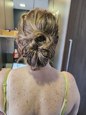 Vee Cee's Hair Design