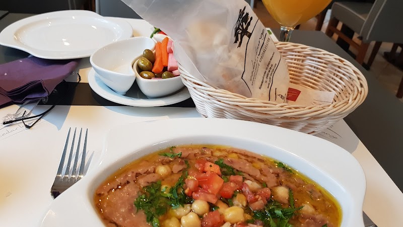 Cedar Lounge photo 2