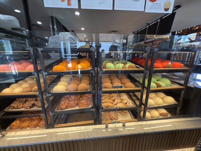 La Panadería Bakery Café photo 4