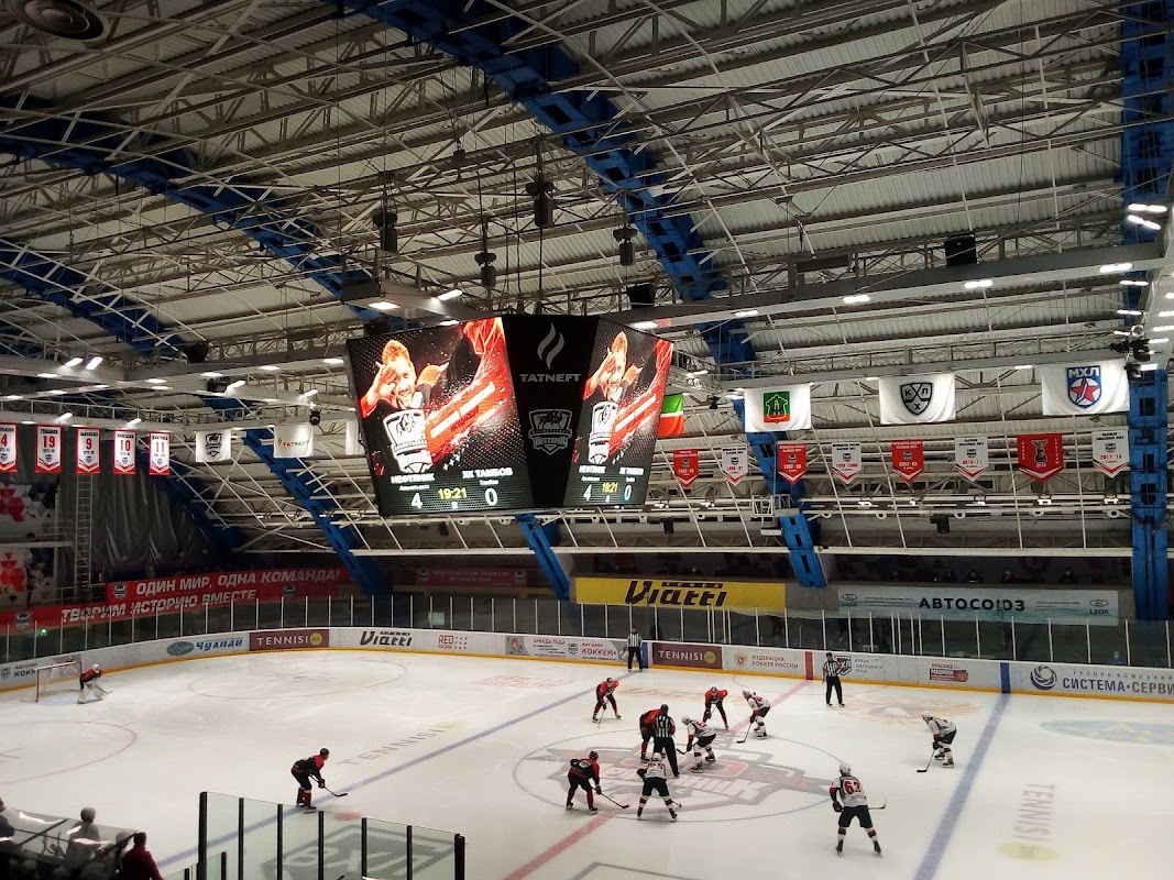 Yubileyny Sports Palace – Neftyanik (ЛДС Юбилейный Альметьевск) exterior — Almetyevsk, Russia