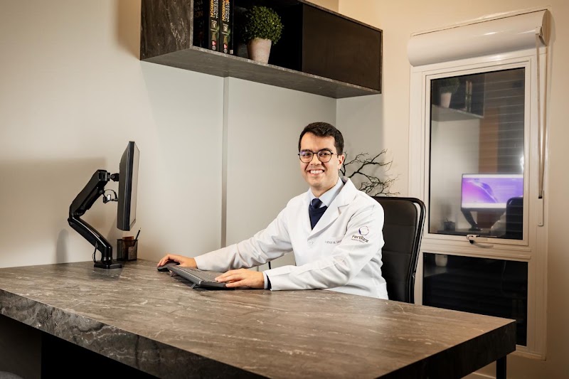 Foto de Dr. Arthur Magalhães | Ginecologista com Pós Graduação em Reprodução Humana