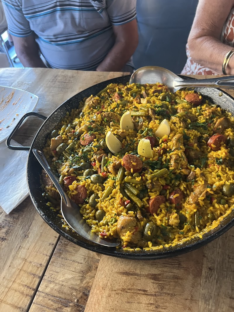 AMONA Pintxos & Tapas Bar Restaurant photo 4