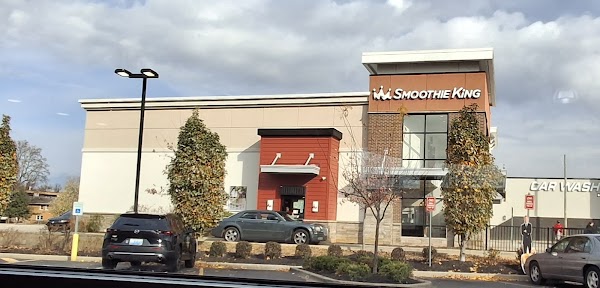 SMOOTHIE KING exterior