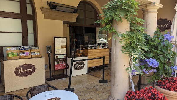Sweet Beverly Cafe