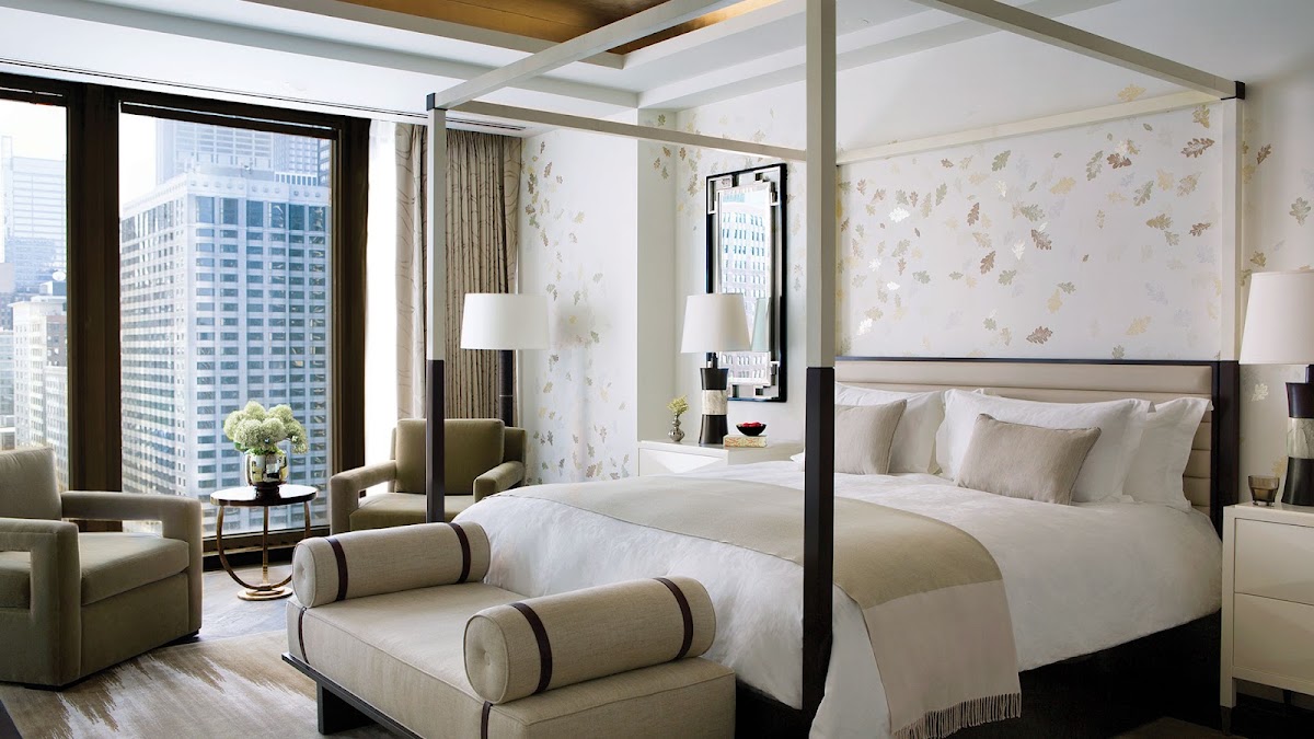 The Langham Chicago, dog-friendly hotel