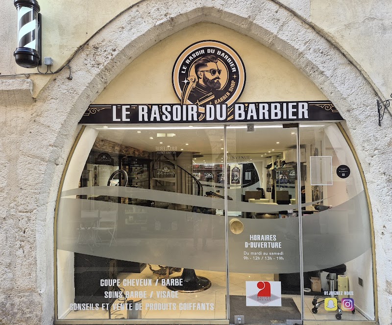 TIM MOREL (LE RASOIR DU BARBIER) — photo 1