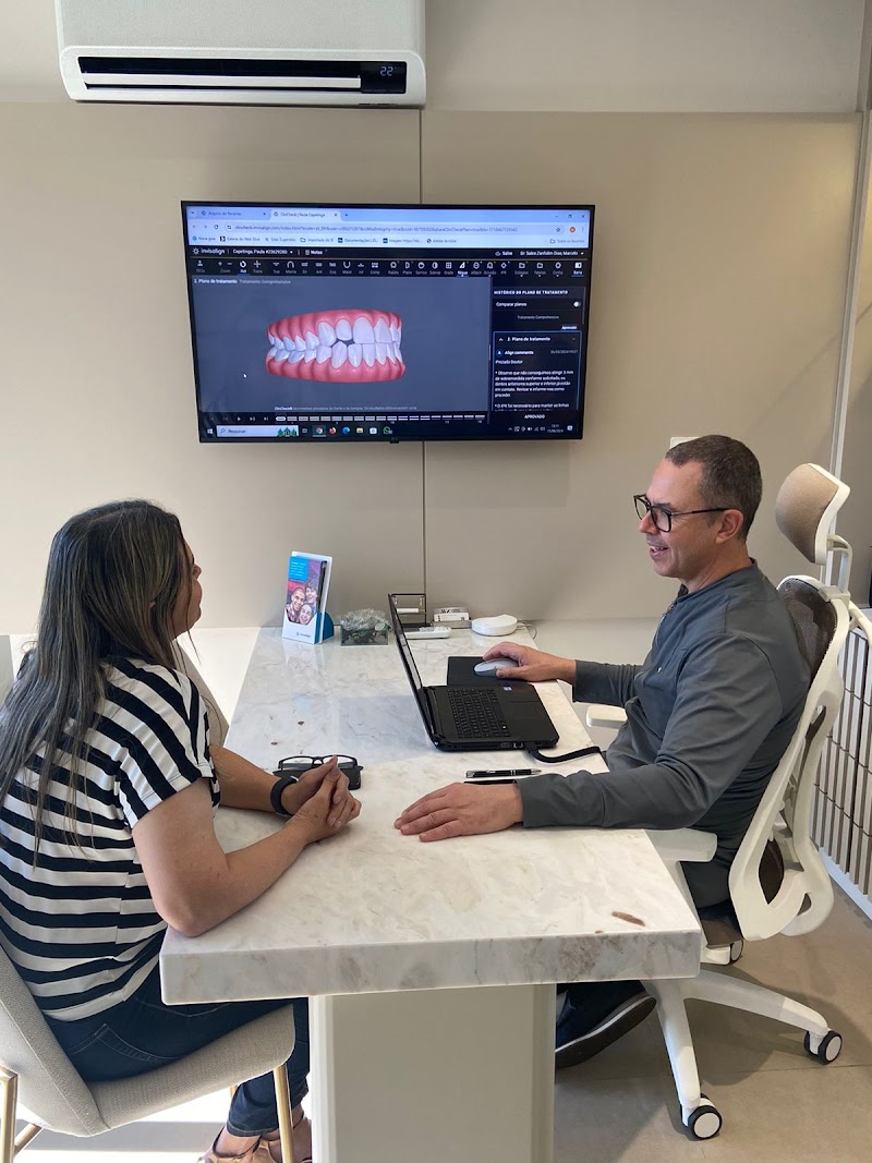 MZ Espaço Odonto - Dr. Marcelo Zanforlim - Dentista Ortodontista - foto 5